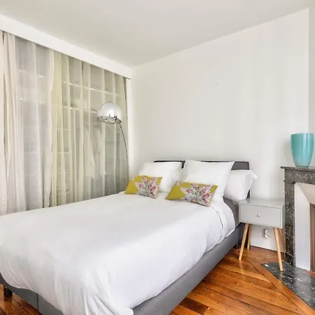 Guestready - Charming 1-Bedroom Apartment On A Beautiful Pedestrian Street *